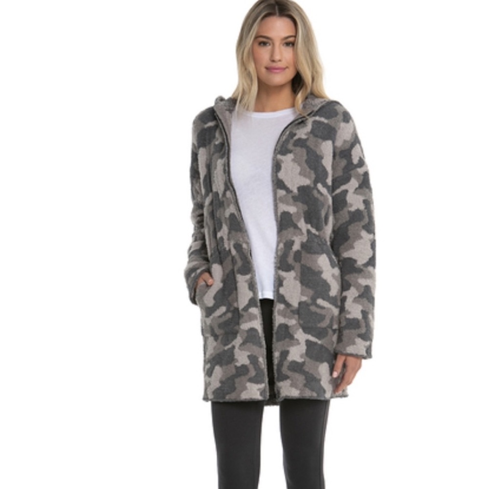 Barefoot Dreams Cozychic Gray Camo Anorak Hooded Jacket